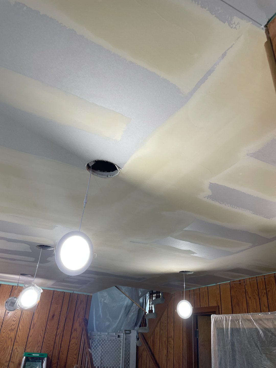 What Makes a Great Drywall Repair Company in Arlington Heights